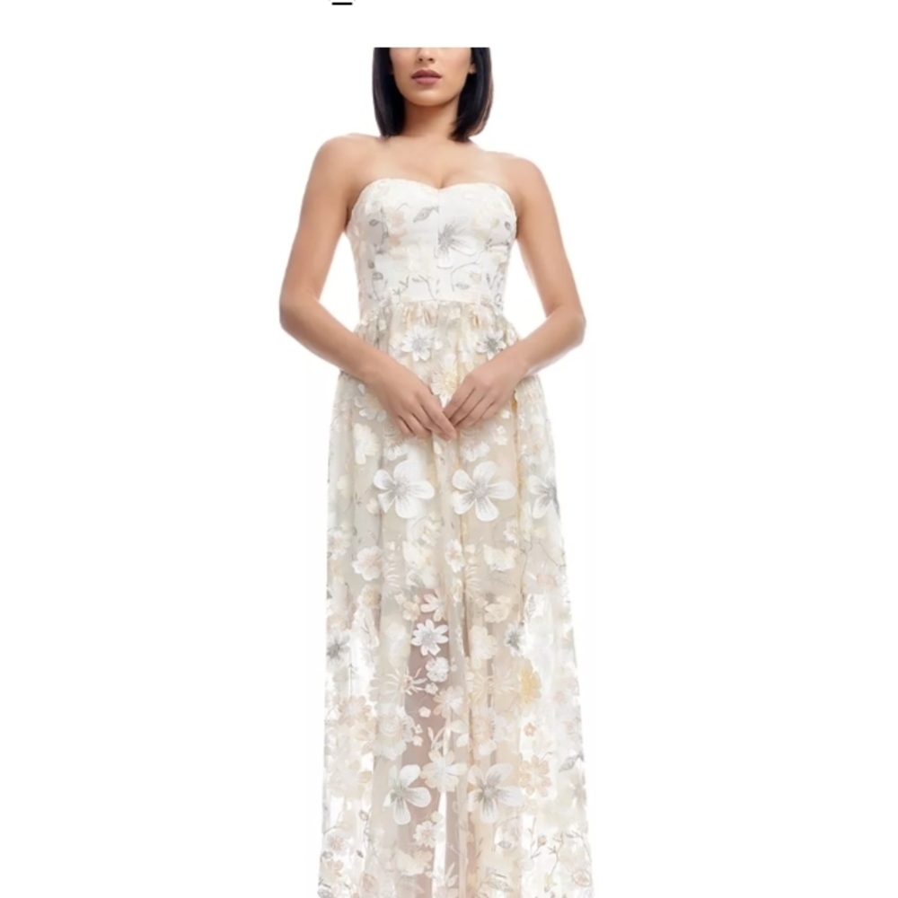 Dress the Population Strapless Floral Dress‎ in Butter and White.